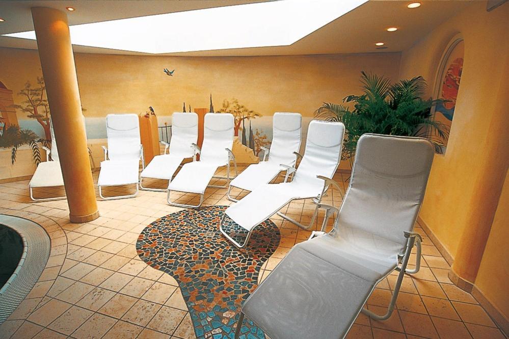 Hotel Maria Theresia シランドロ エクステリア 写真