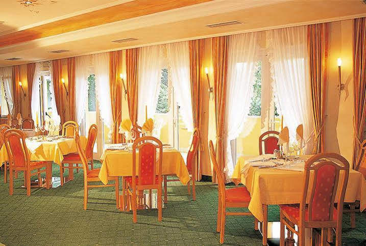 Hotel Maria Theresia シランドロ エクステリア 写真
